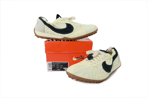 Nike Moon Shoe SP Jacquemus Alabaster HV8547-700