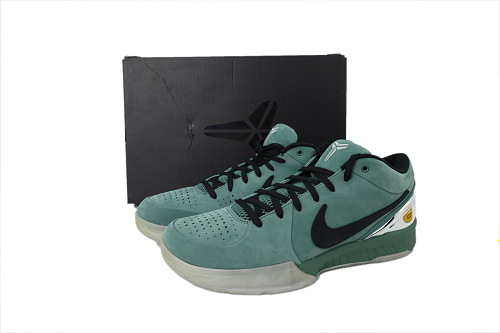 girl dad kobe 4 reps
