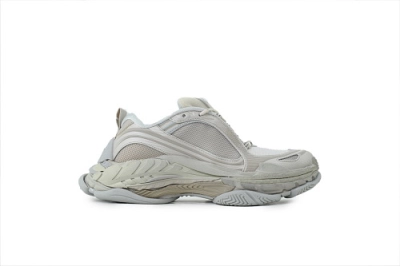  Balenciaga Triple S 2 Eggshell 02