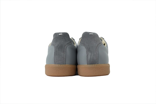 Maison Margiela Replica Anthracite Relica