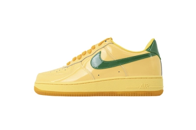  Nike Air Force 1 Low Patent Leather Topaz Gold IO4489-700 01