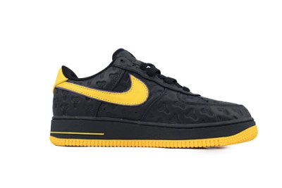 Kobe Bryant x Nike Air Force 1 Low Lakers Away Numbered  HV5122-001 02