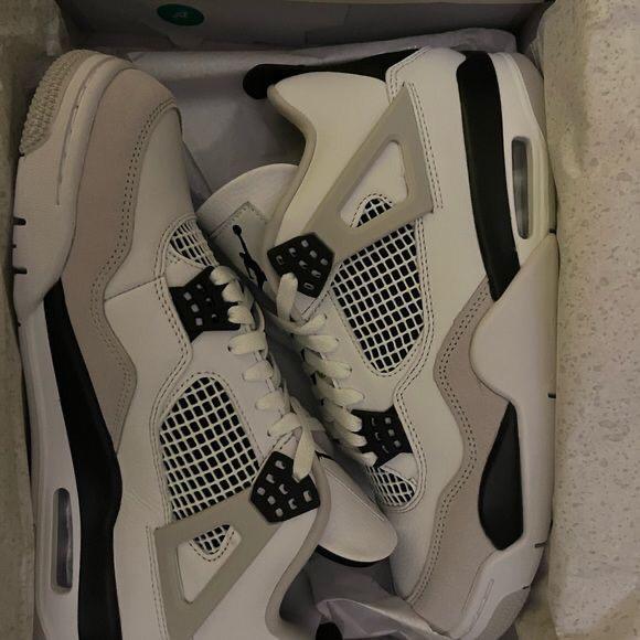 Nike Air Jordan 4 Retro Military Black Reps Sneakers DH6927-111 review Raphael M.