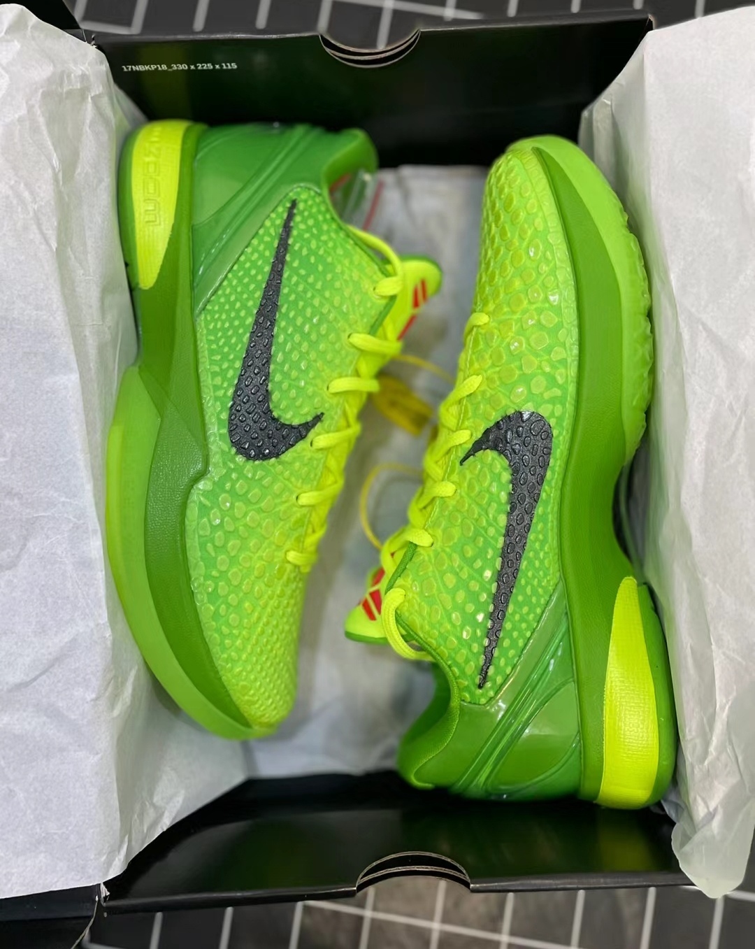Rsnow Nike Zoom Kobe 6 Protro Grinch 2020 CW2190-300 review Jessica Lukowski