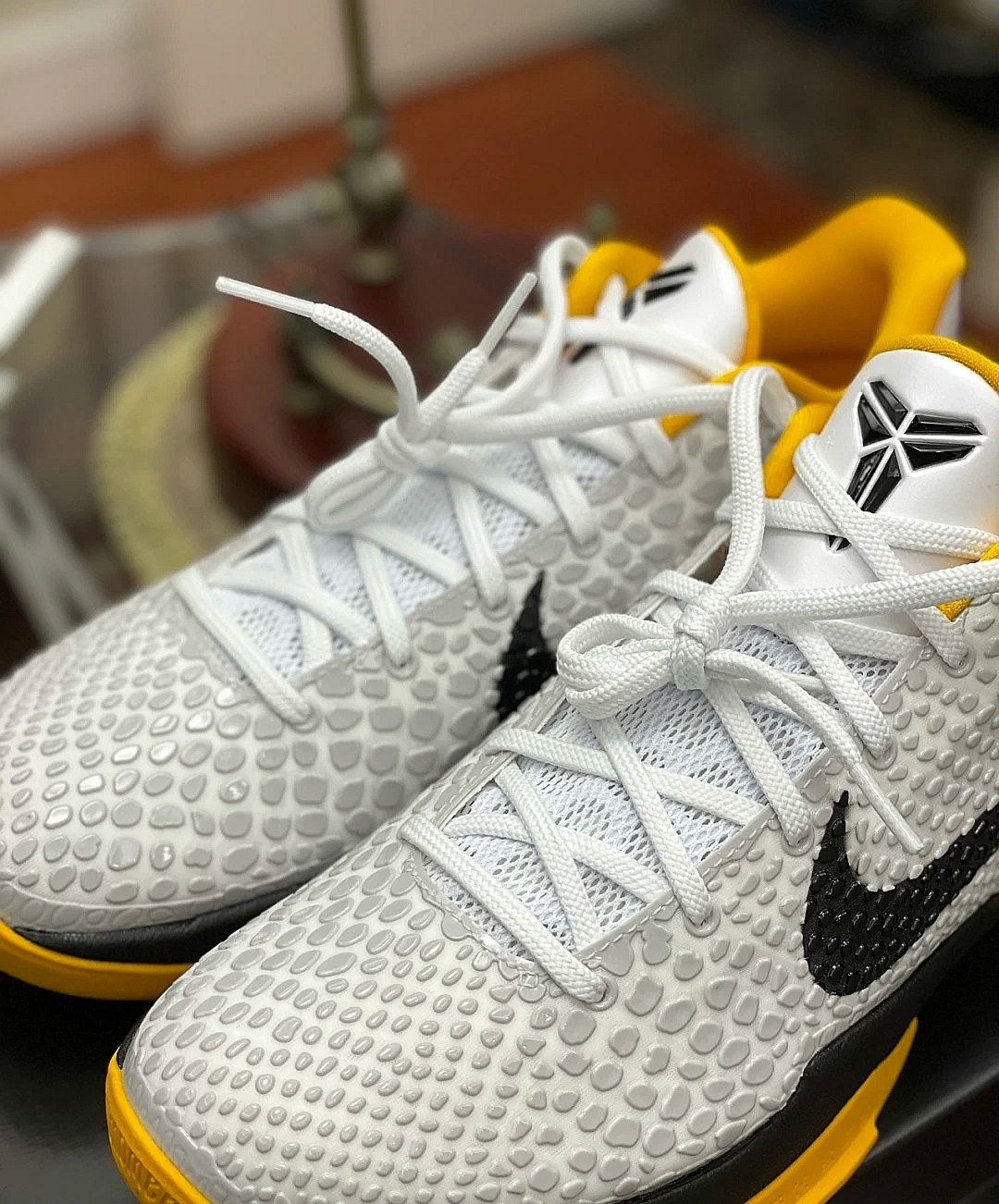 Rsnow Kobe 6 Protro White Del Sol CW2190-100 review 2