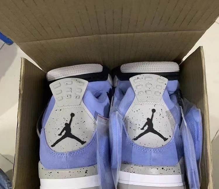 Air Jordan 4 Retro University Blue Reps Sneakers CT8527-400 review Gilbert mojic 02