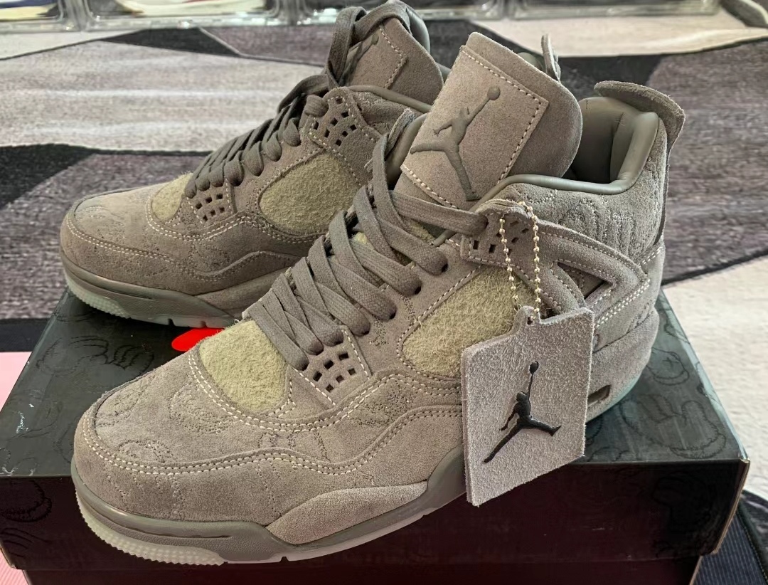 Kaws x Air Jordan 4 Retro Cool Grey Reps Sneakers 930155-003 review maitai