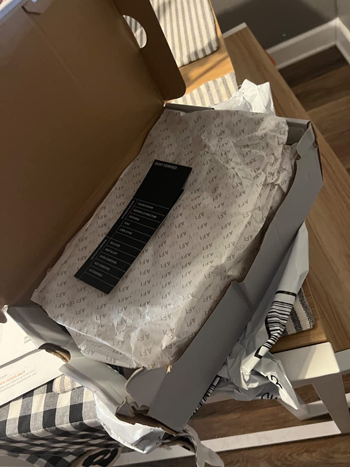 Air Jordan 1 Retro Low OG SP Travis Scott Black Phantom Reps sneaker DM7866-001 review Alinlyah 01