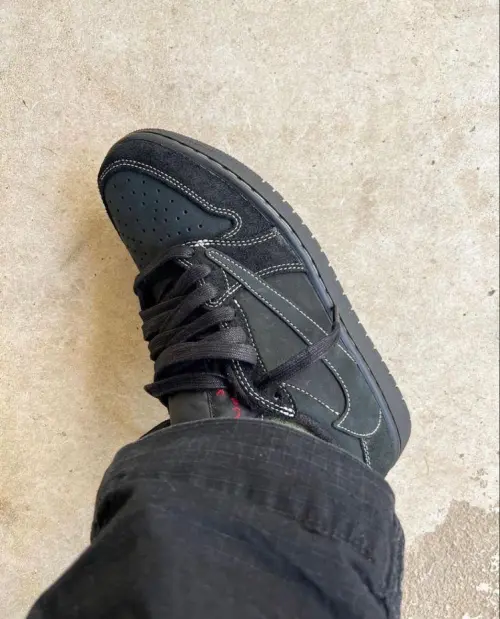 Air Jordan 1 Retro Low OG SP Travis Scott Black Phantom Reps sneaker DM7866-001 review Rhonda Woody