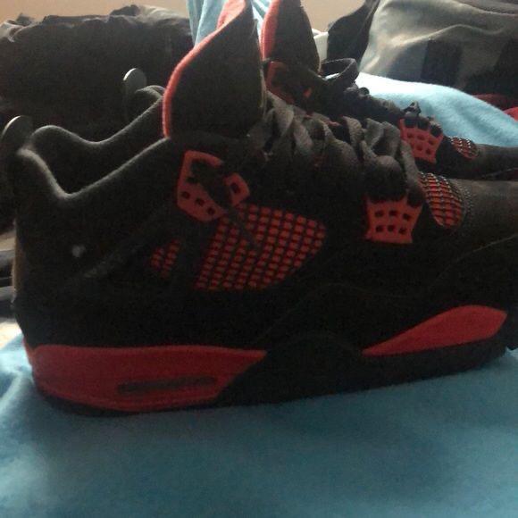 Air Jordan 4 Red Thunder Reps Sneakers CT8527-016 review jean