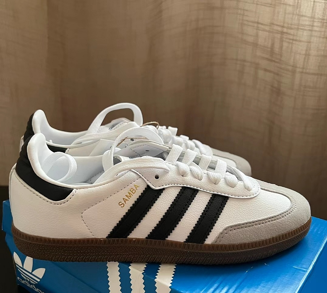 Adidas Samba Vegan White Gum Reps Sneaker H01877 review 0