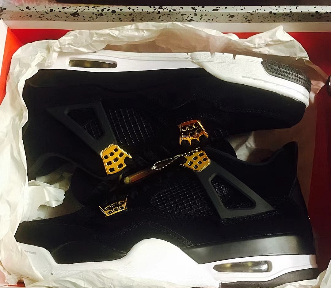 Jordan 4 Black and Gold Reps Sneakers 308497-032 review nindy