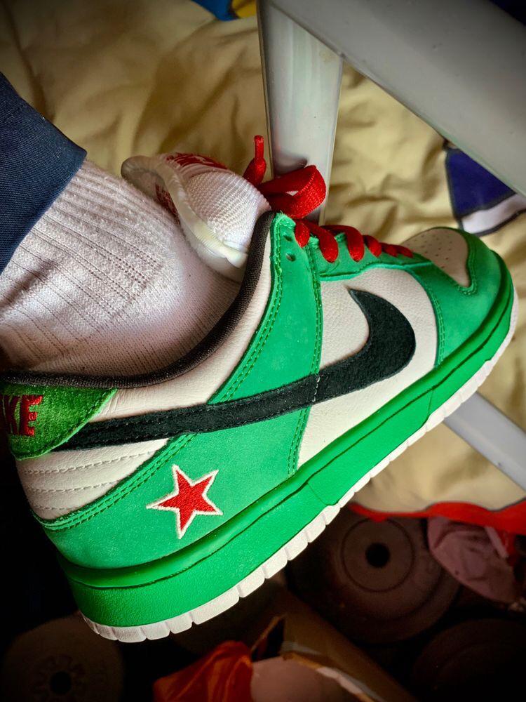 Nike Dunk Heineken Reps Sneaker 304292-302 review 0