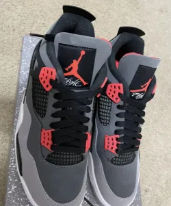 Nike Air Jordan 4 Retro Infrared 2022 Reps Sneakers DH6927-061 review Cristopher Rodas 01