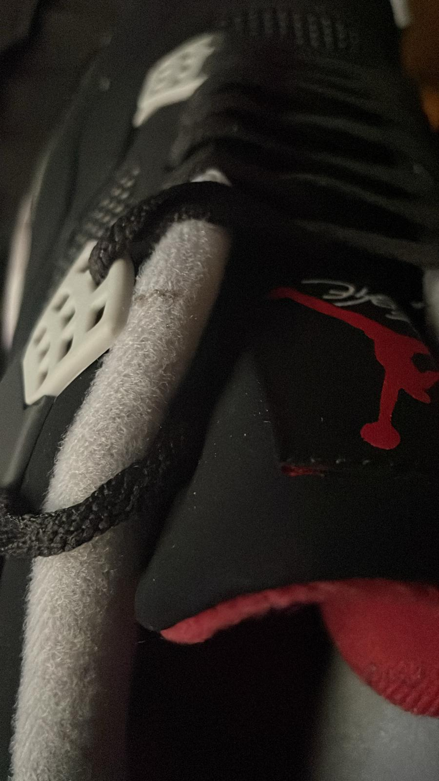 Air Jordan 4 Bred Reps Sneaker 308497-060 review Gabriel