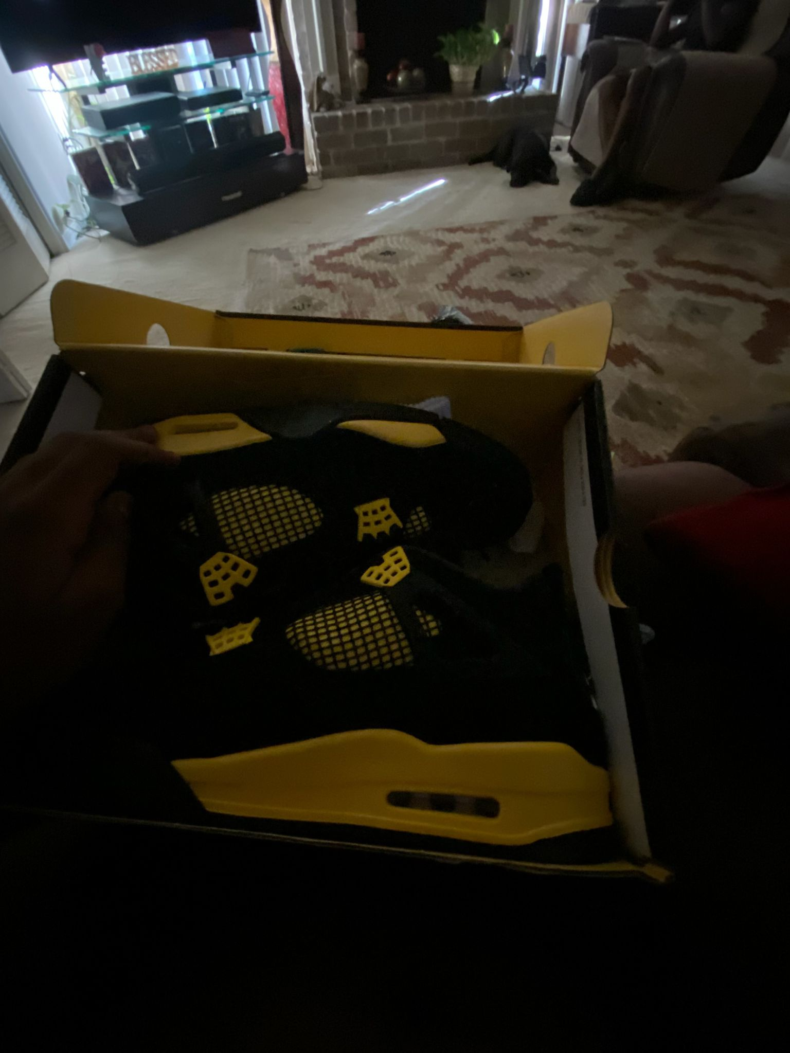 Nike Air Jordan 4 Retro Thunder 2023 Mens Reps Sneakers DH6927-017 review Gakobie