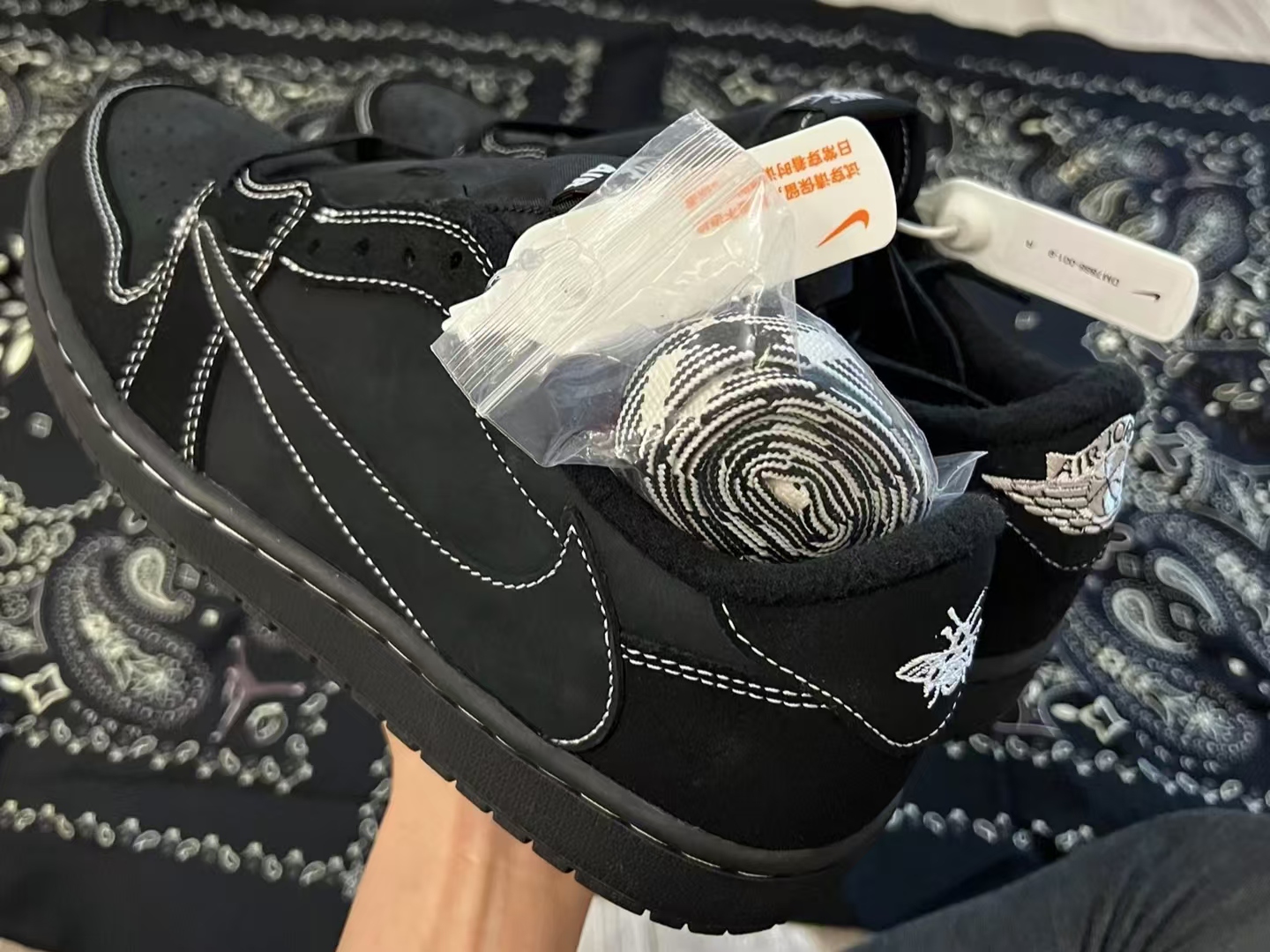 Jordan 1 Retro Low OG SP Travis Scott Black Phantom DM7866-001 review Weber 01