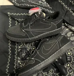 Jordan 1 Retro Low OG SP Travis Scott Black Phantom DM7866-001 review Mari