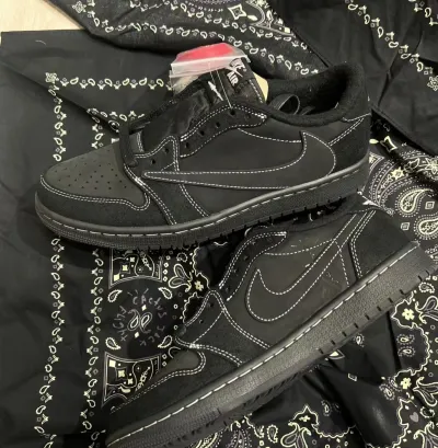 Jordan 1 Retro Low OG SP Travis Scott Black Phantom DM7866-001 review Mari