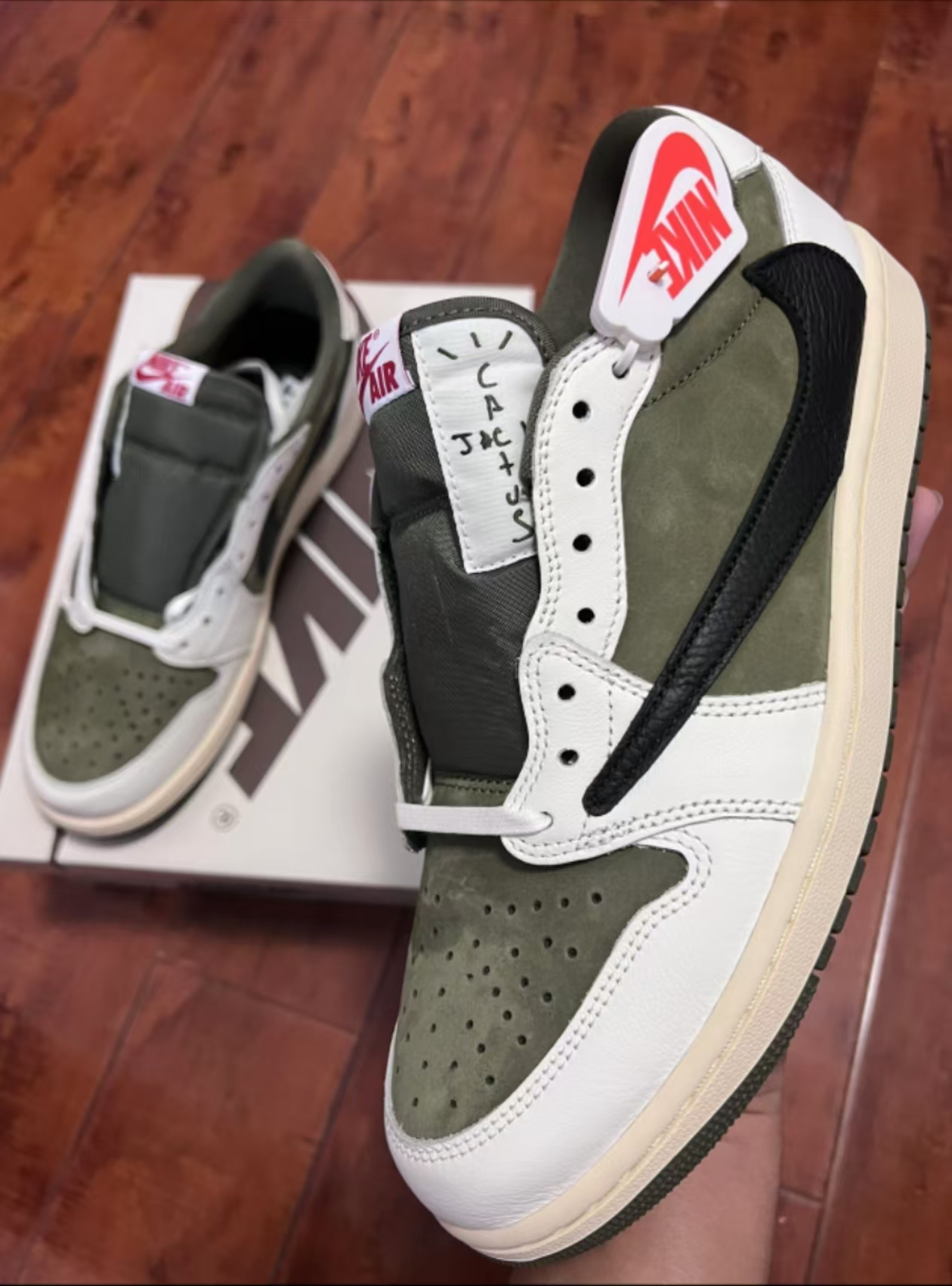 Jordan 1 Travis Scott Low OG SP Medium Olive DM7866-200 review Houpe