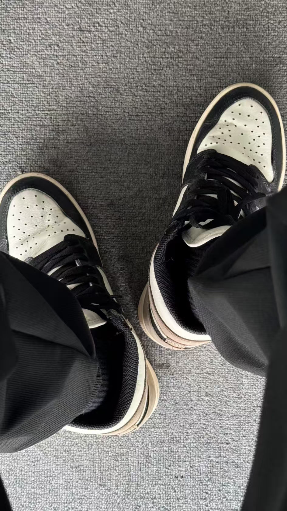 Nike Air Jordan 1 Retro High OG Dark Mocha Reps Sneaker 555088-105 review thach