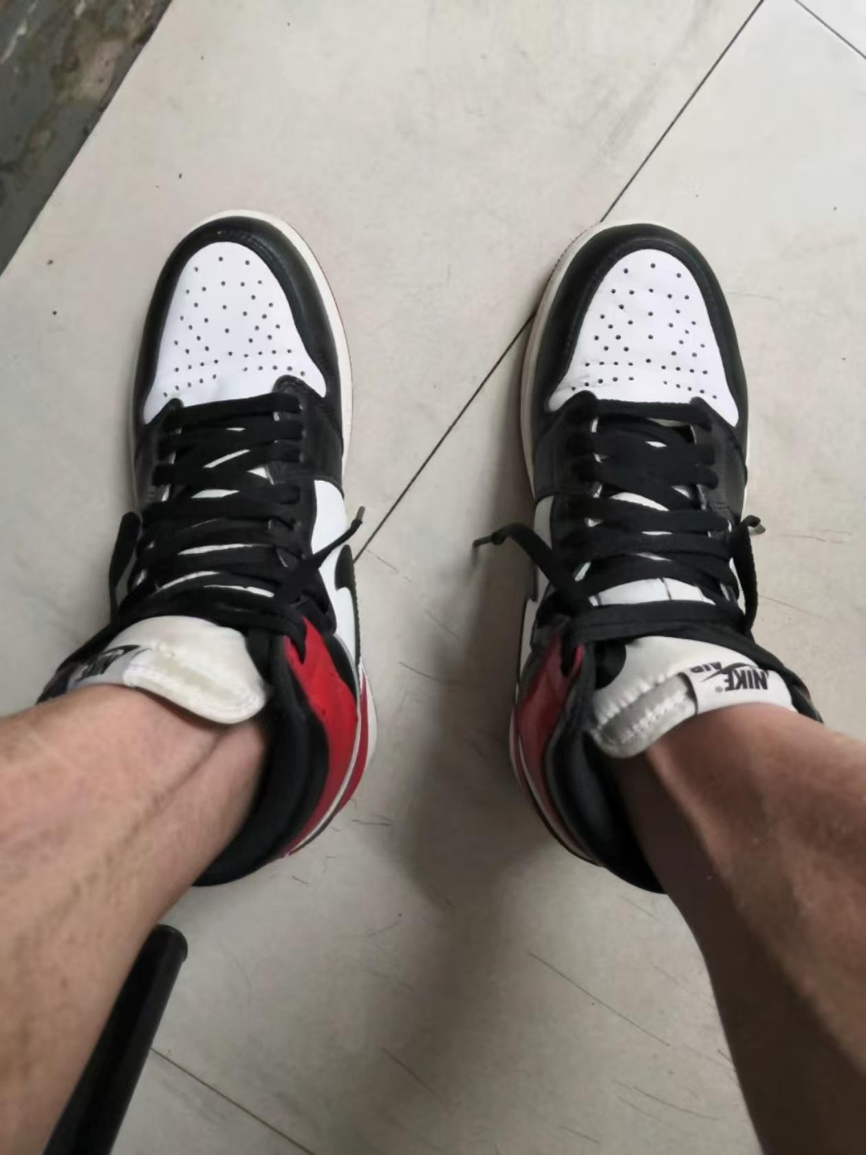 Air Jordan 1 Retro Black Toe 2016 Reps Sneaker 555088-125 review Matt