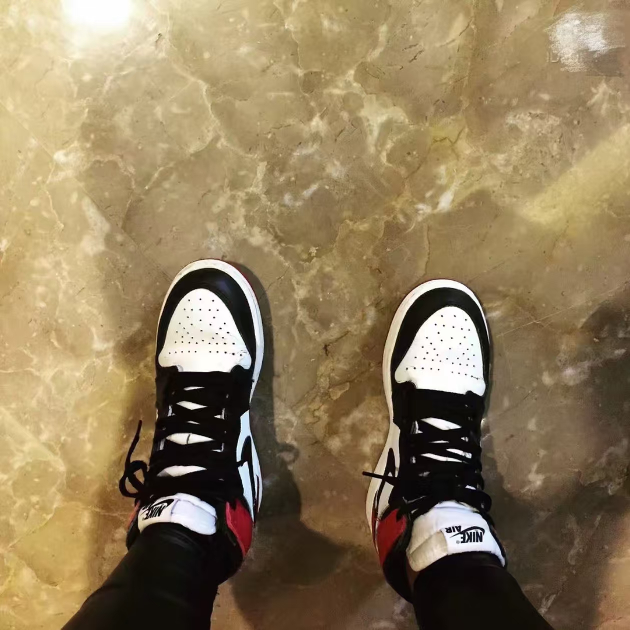 Air Jordan 1 Retro Black Toe 2016 Reps Sneaker 555088-125 review Andrei