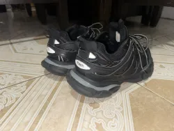 Balenciaga Track LED Black Reps Sneaker 555032 W1GB7 1000/555036W2GB11000 review Miguel N 01