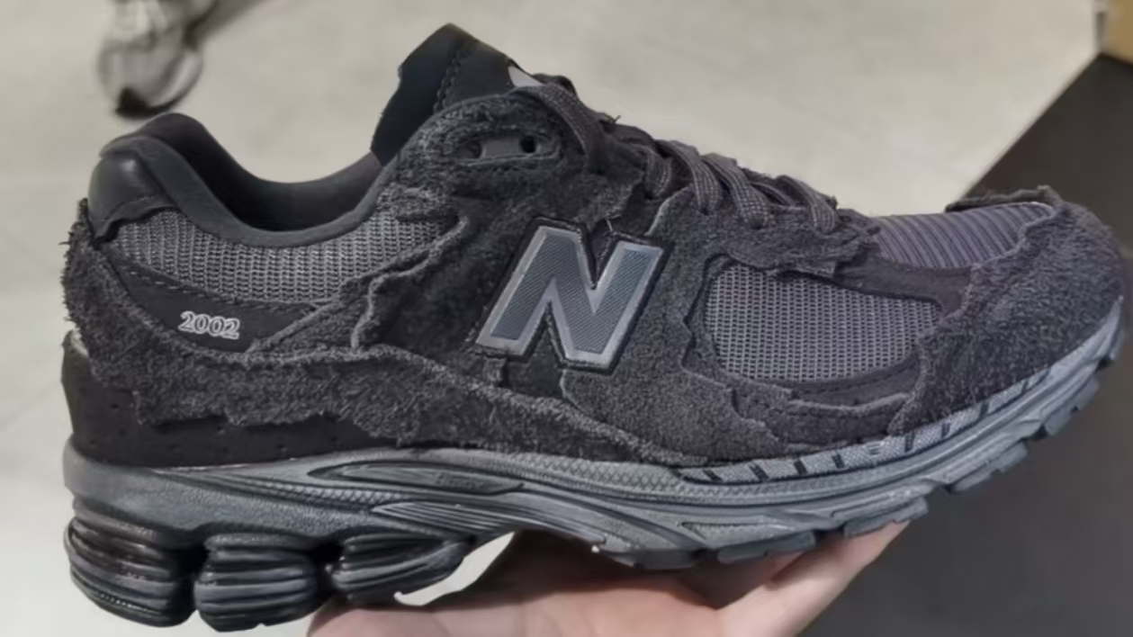 New Balance 2002R Protection Pack Phantom M2002RDB review 0