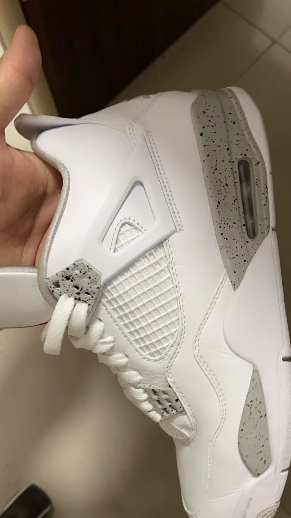 Nike Air Jordan 4 Retro White Oreo Reps Sneakers CT8527-100 review Zakori 01