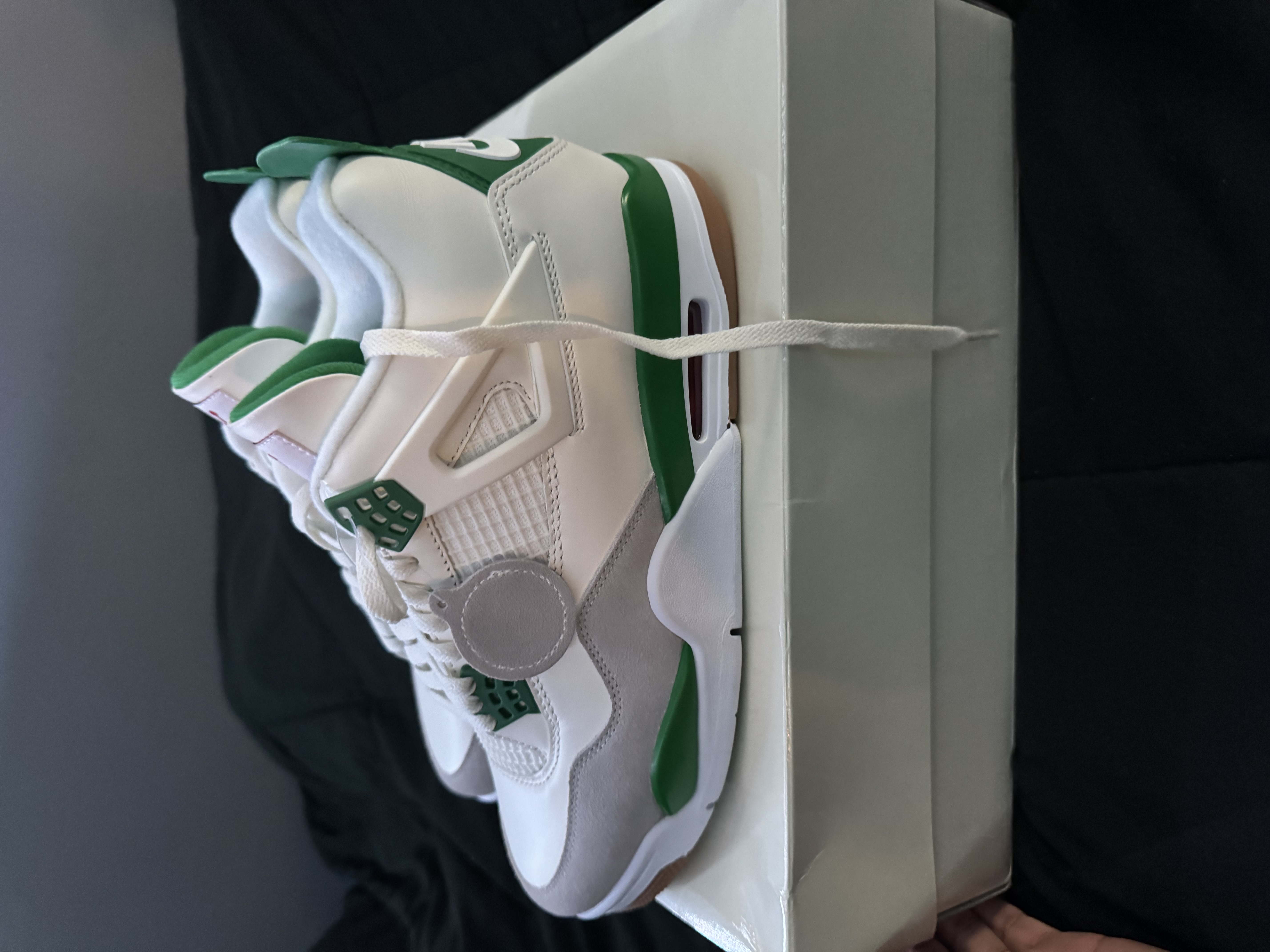 Air Jordan 4 Retro SB Pine Green RSNOW DR5415-103 review 3
