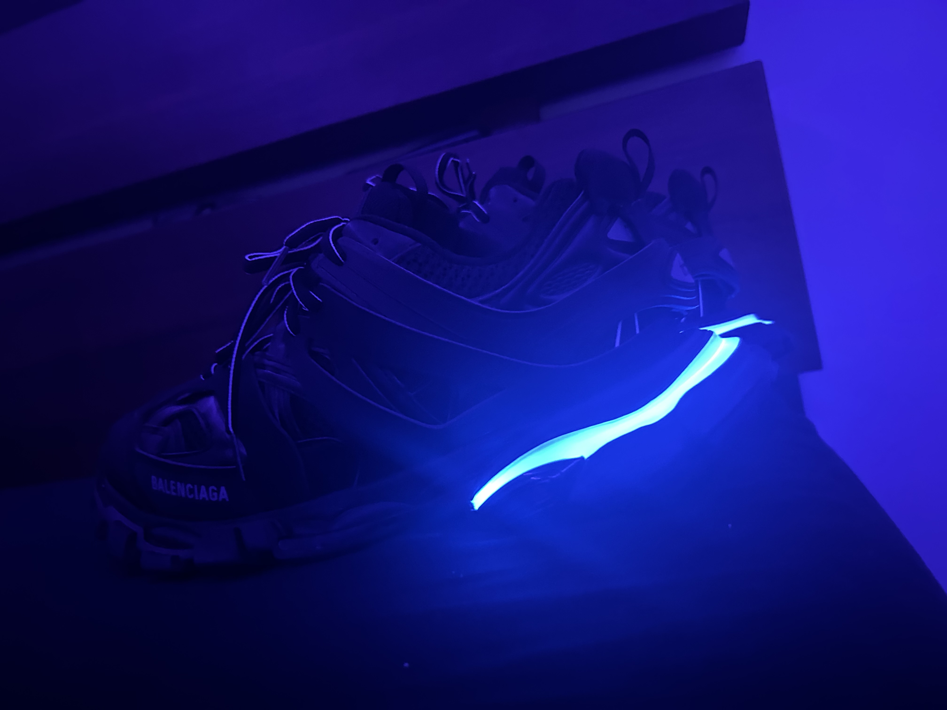 Balenciaga Track LED Black Reps Sneaker 555032 W1GB7 1000/555036W2GB11000 review Ethan 02