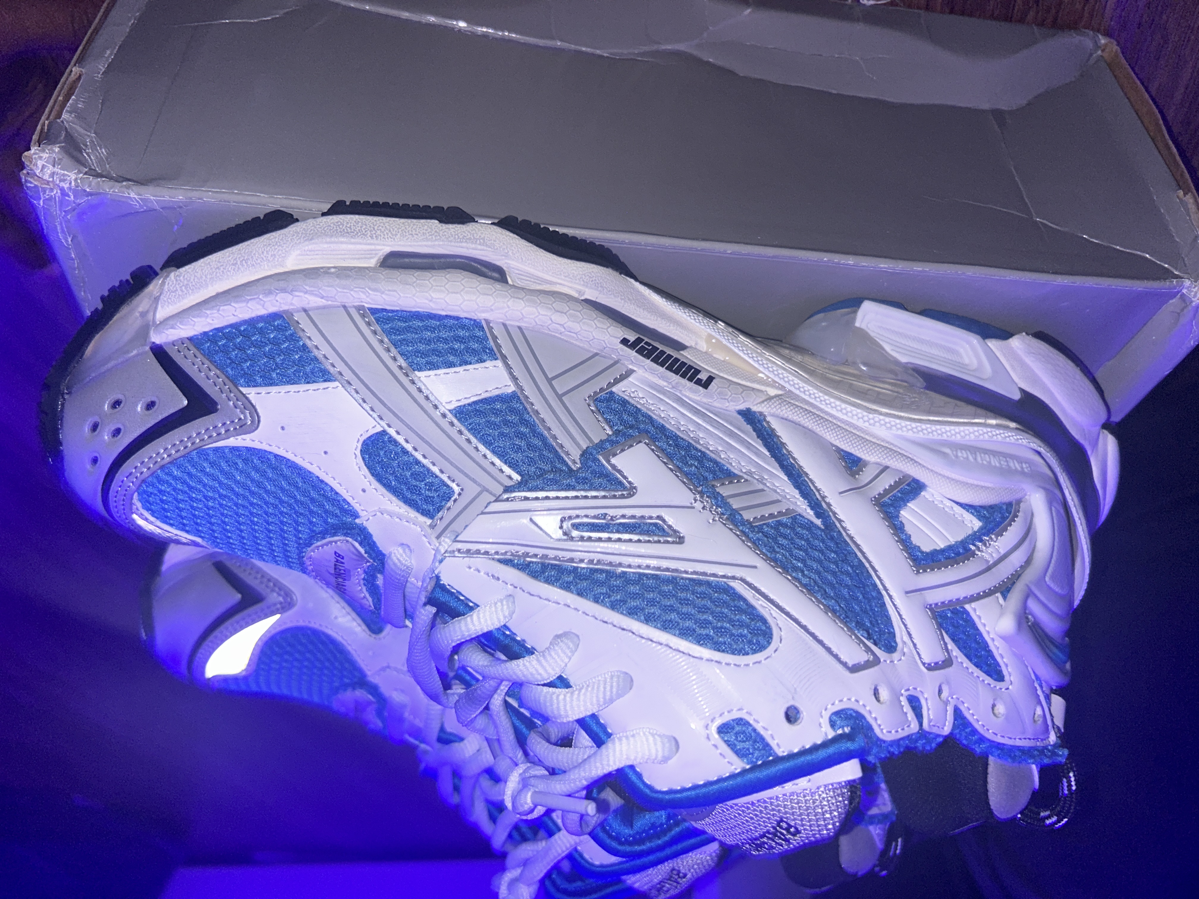 Balenciaga Runner Blue Grey Reps Sneaker 677403W3RB34912 review 1