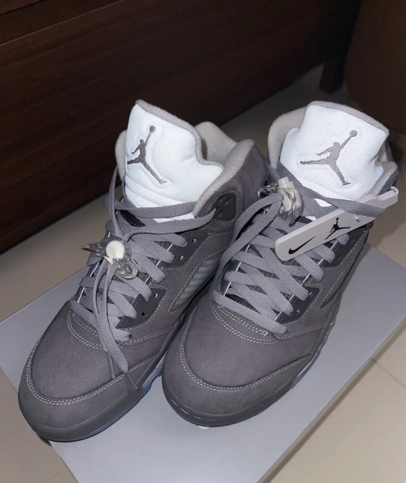 Jordan 5 Retro Wolf Grey 2026 DD0587-002 review Riccardo Zanotti