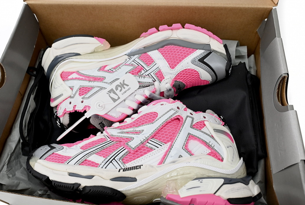 Balenciaga Runner White Fluo Pink 677402 W3RBN 9155 review Issaih Norris