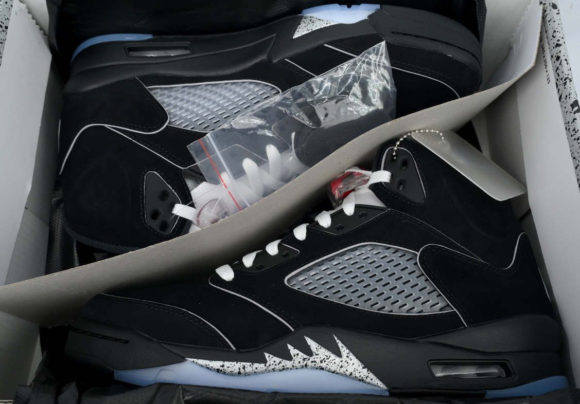Jordan 5 Retro OG Black Metallic Reimagined HF3975-001 review Freddie Lynum