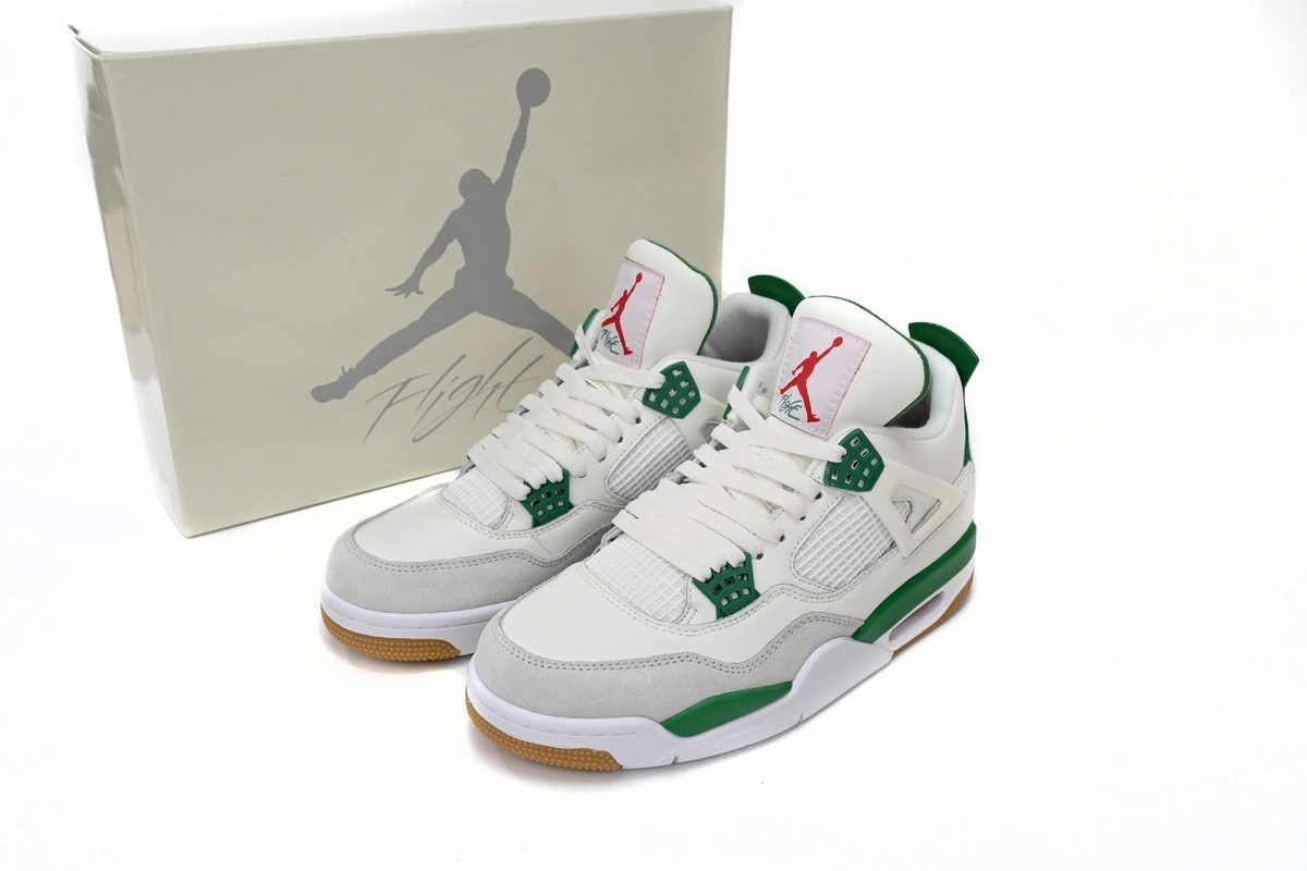 Air Jordan 4 Retro SB Pine Green