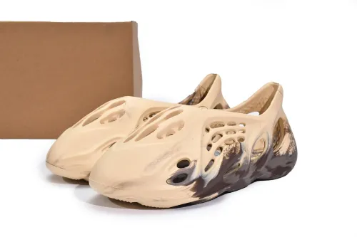Adidas Yeezy Foam RNNR MX Cream Clay
