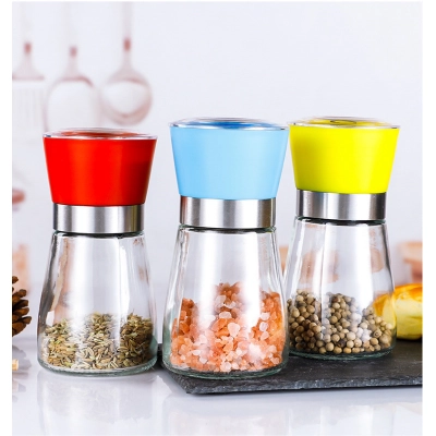 Handheld Pepper Mill and Spice Grinder for Kitchen, Adjustable Coarseness 01