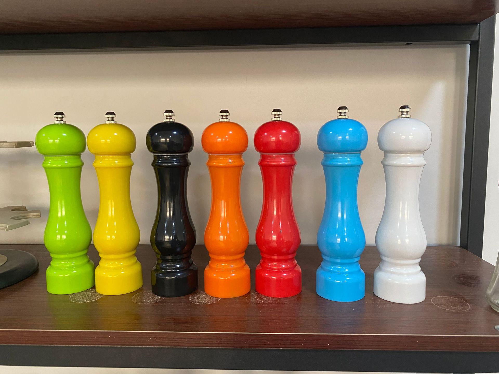 High Quality Plastic Manual Grinders