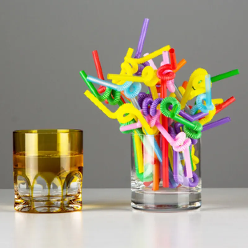 Colorful retractable disposable straws with various shapes