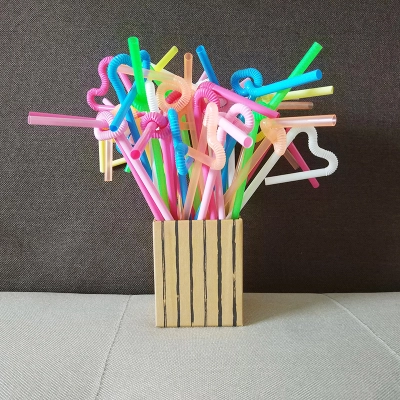 Disposable colored thin straws for drinking water 01