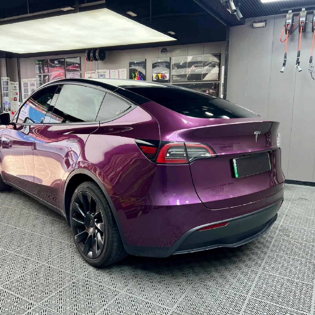 Gloss Metallic Siberia Purple Car Vinyl Wrap PET
