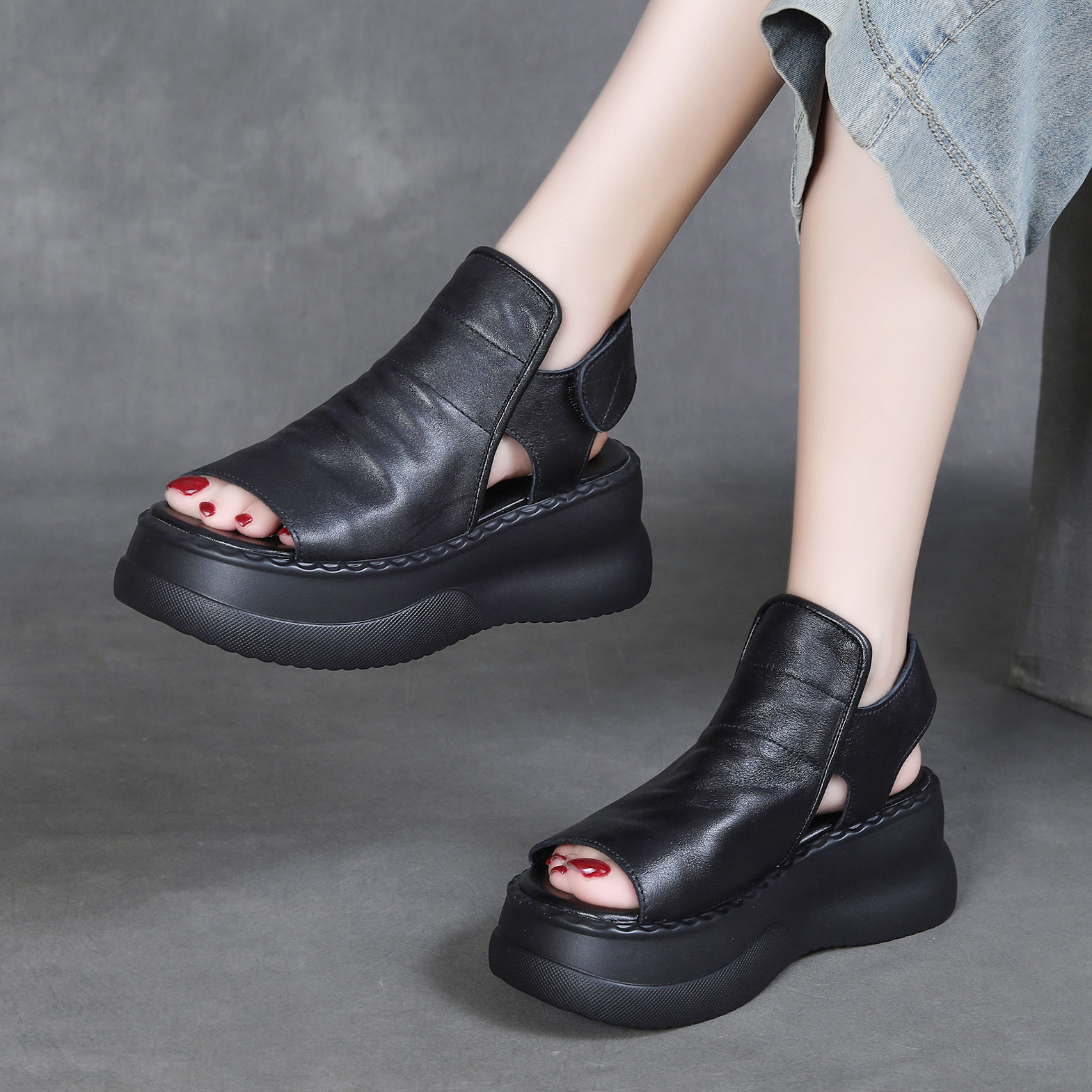 DreamSole 2024 Black Head Cowhide Fish Mouth Sandals