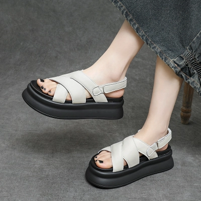 Newnkrvlt Fashion Summer Beach Sandals White  01