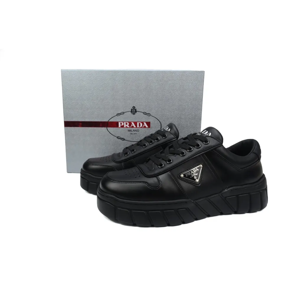 Prada Low-Top Sneakers Serrated Black