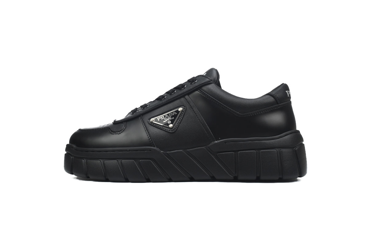 Prada Low-Top Sneakers Serrated Black