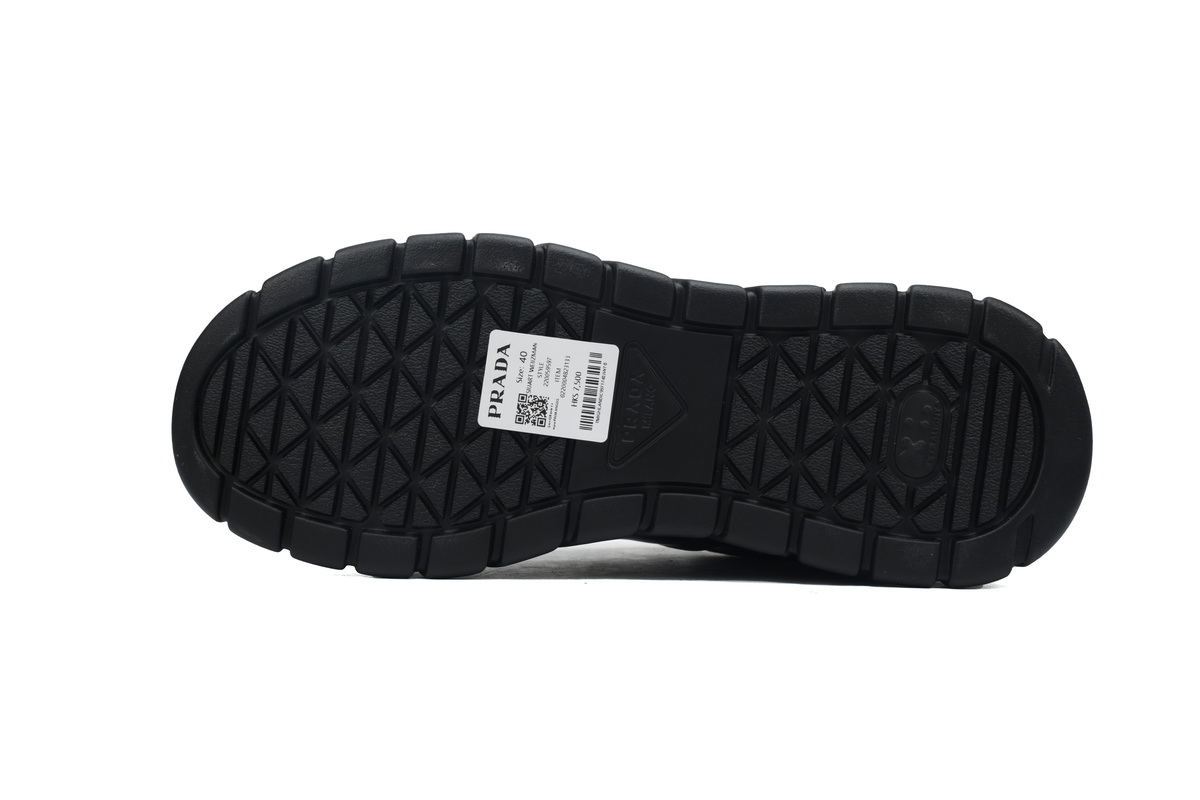 Prada Low-Top Sneakers Serrated Black