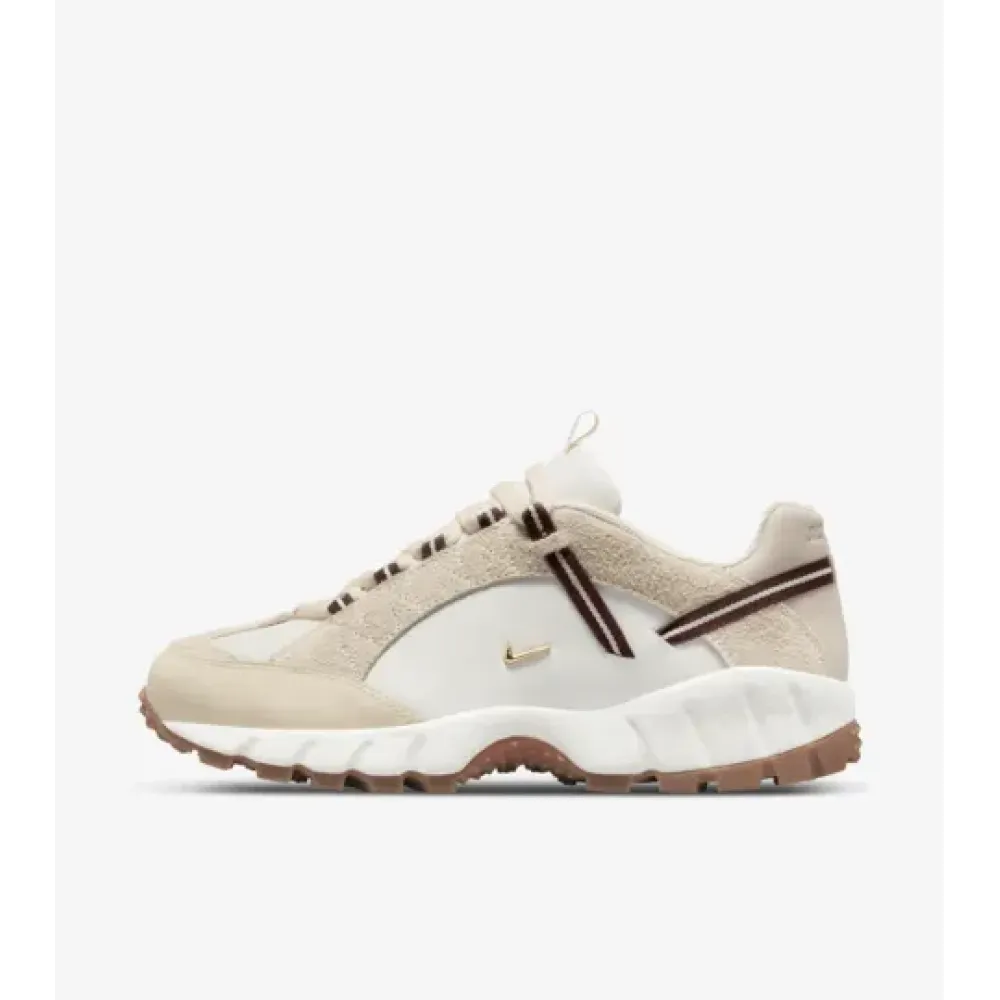  Nike Air Humara LX Jacquemus Light Bone and Gold DR0420-001