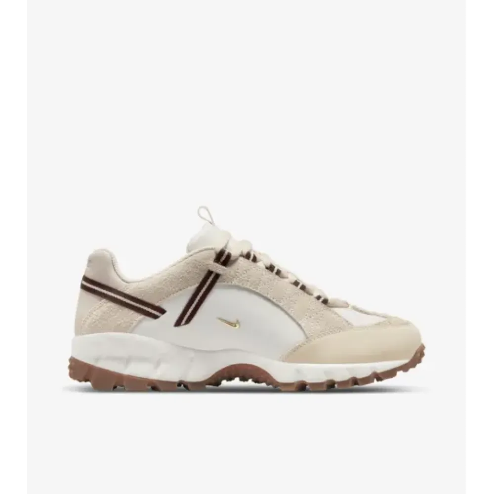  Nike Air Humara LX Jacquemus Light Bone and Gold DR0420-001